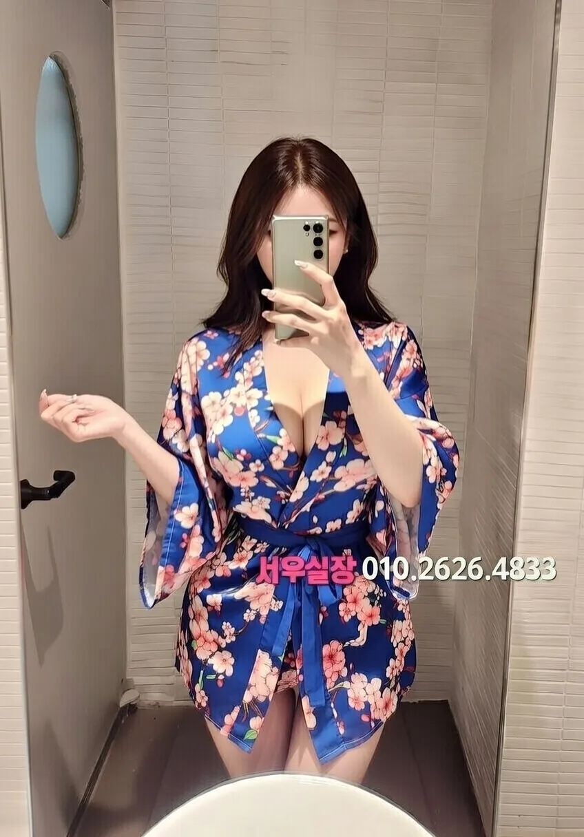 청라 다국적노래클럽 프리미엄 라인업 32번 프로필