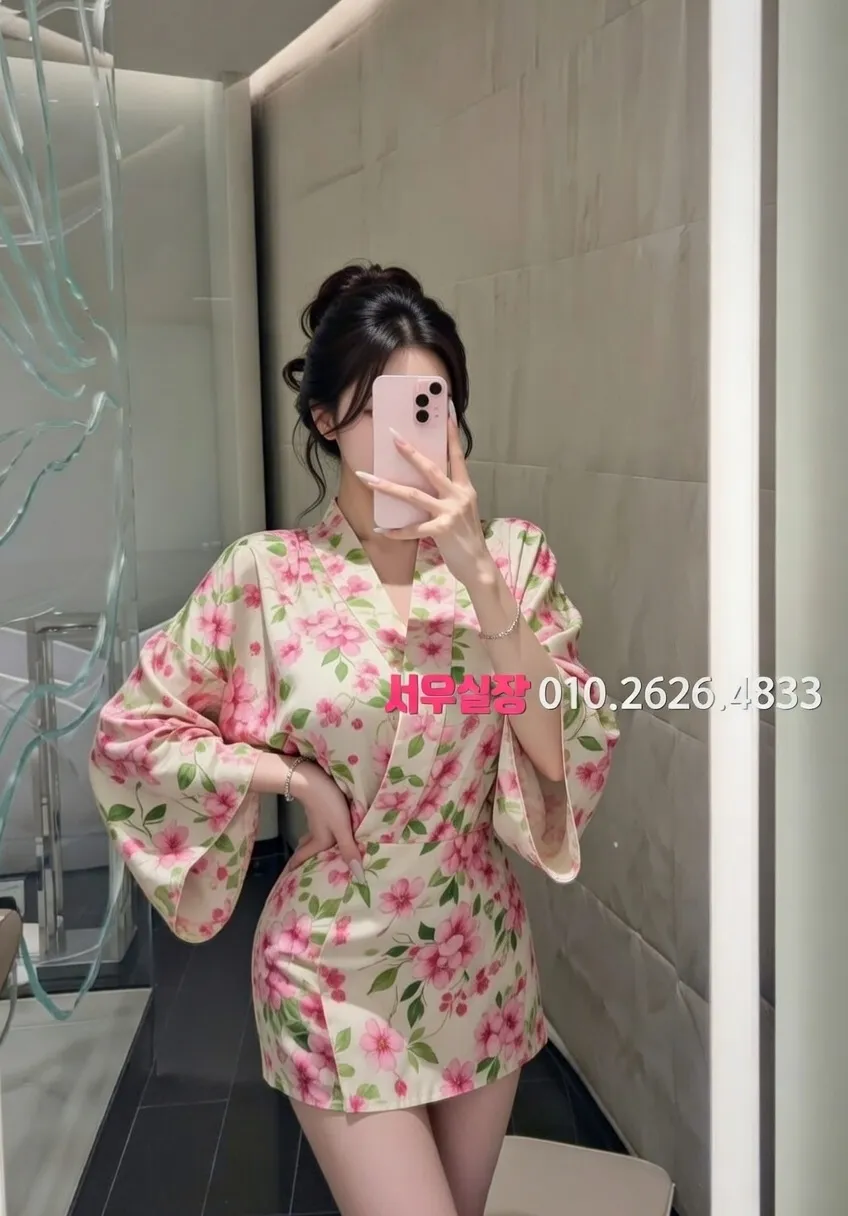 청라 풀싸롱 프리미엄 라인업 3번 프로필